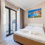 Wind Rose Bura-beachfront Igrane